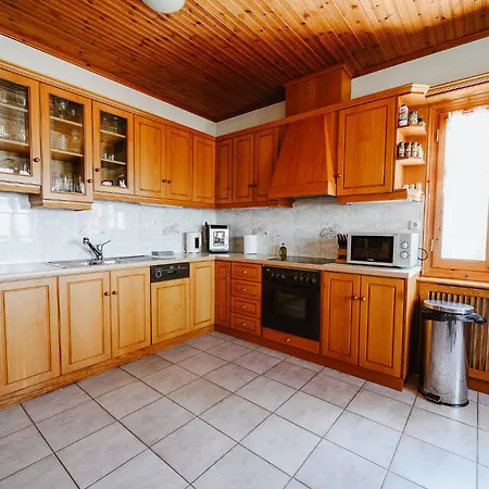 Villa Panoramic View Stagiates