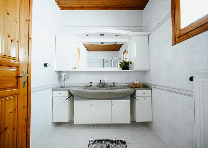 Villa Panoramic View Stagiates